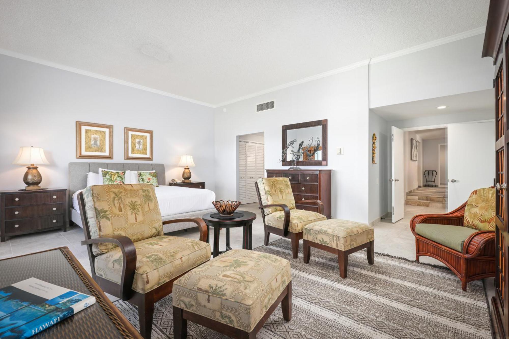 Royal Sea Cliff Kona By Outrigger - Select Your Unit