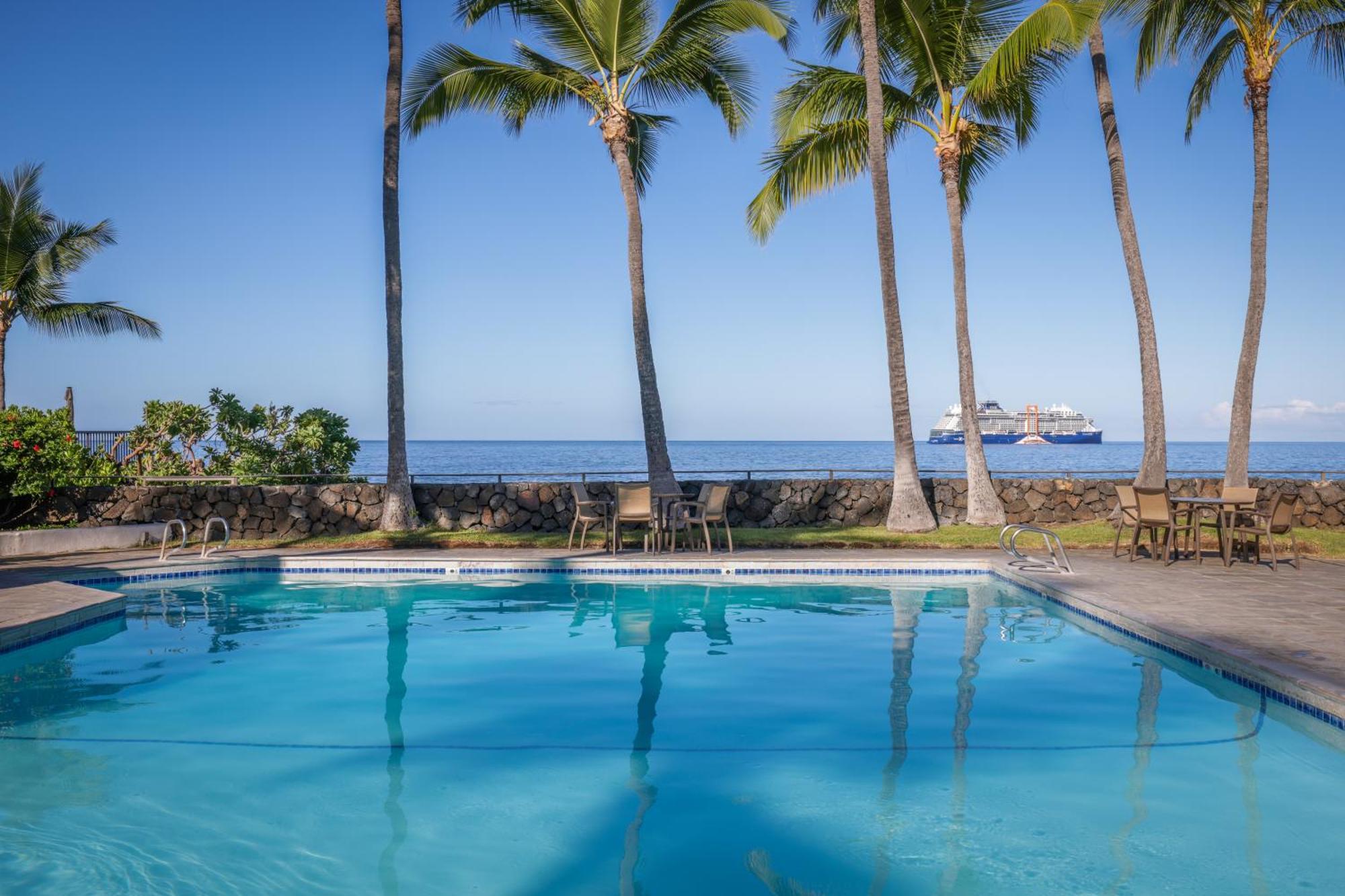 Royal Sea Cliff Kona By Outrigger - Select Your Unit Apartment *