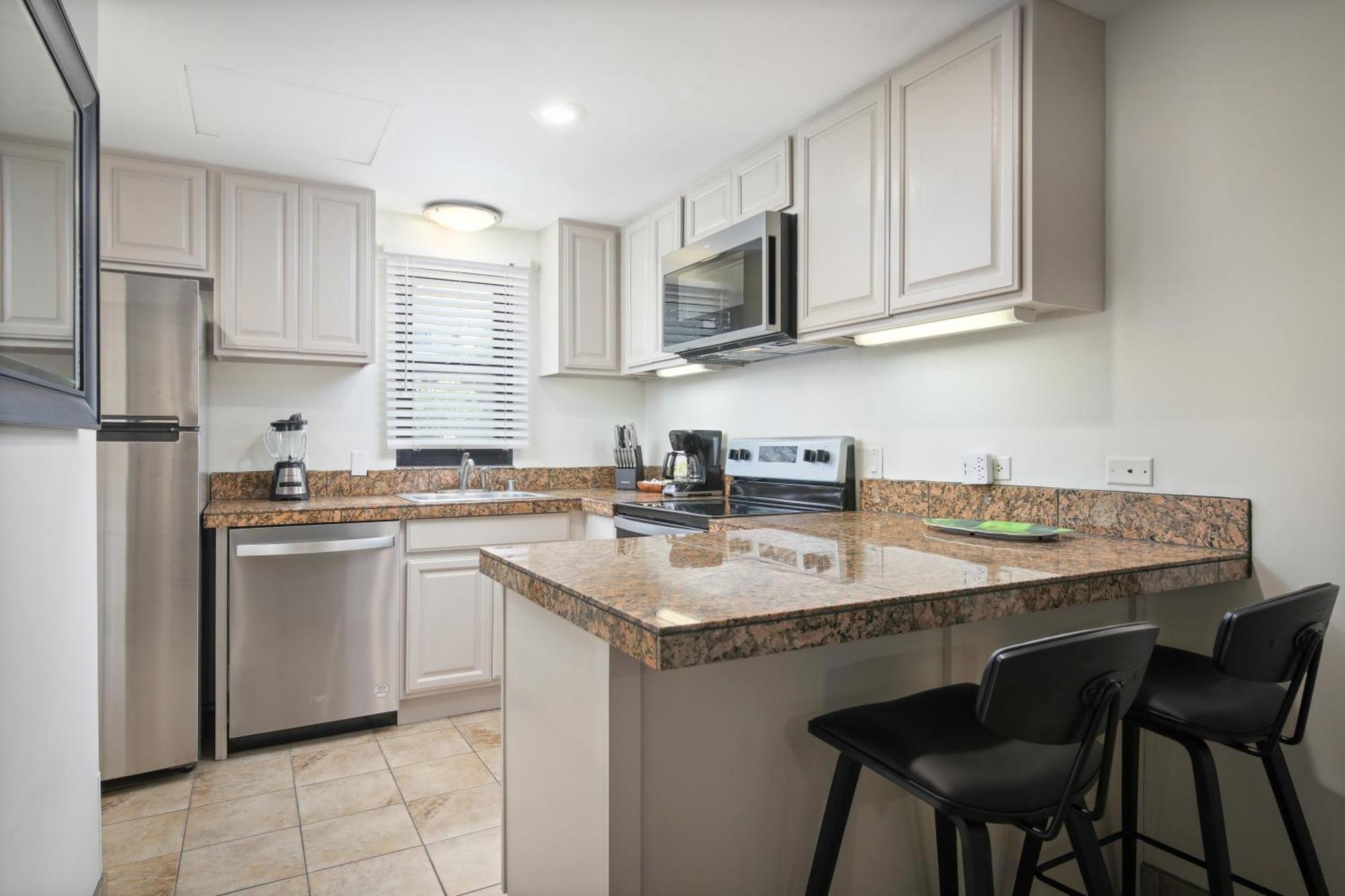 Royal Sea Cliff Kona By Outrigger - Select Your Unit *
